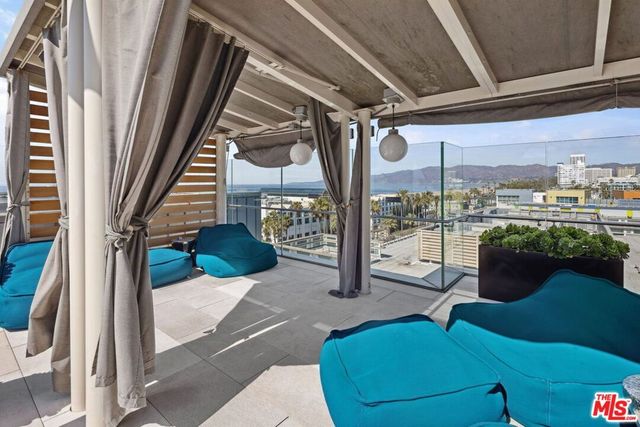 1755 Ocean Avenue 801, Santa Monica, CA 90401