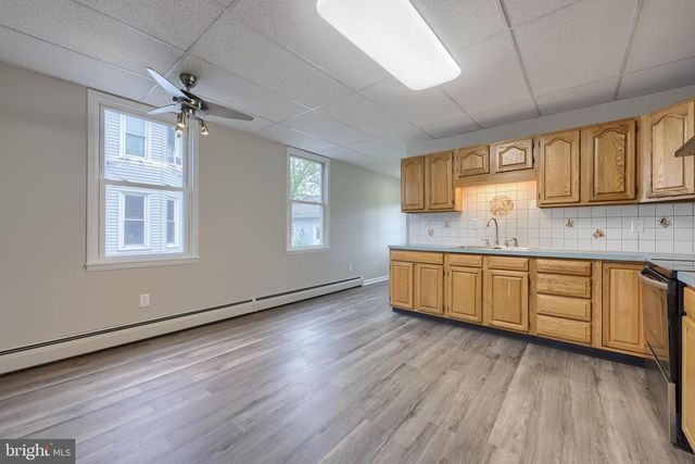 528-530 N RAILROAD ST, Palmyra, PA 17078