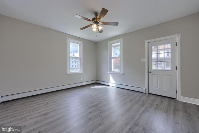 528-530 N RAILROAD ST, Palmyra, PA 17078