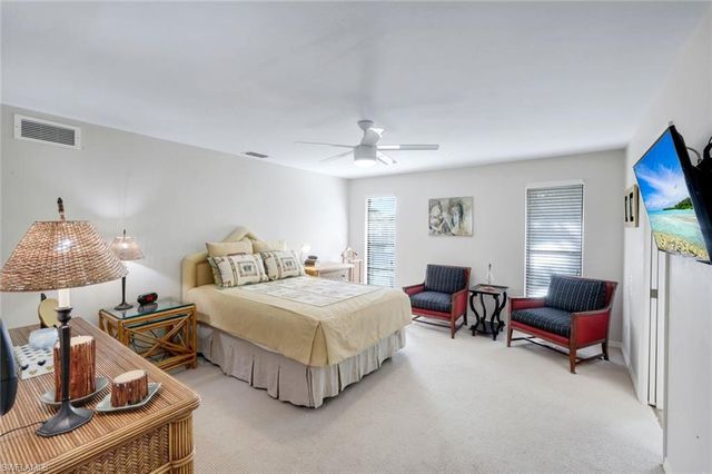 111 Blue Ridge DR 23, Naples, FL 34112