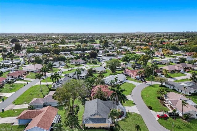 111 Blue Ridge DR 23, Naples, FL 34112