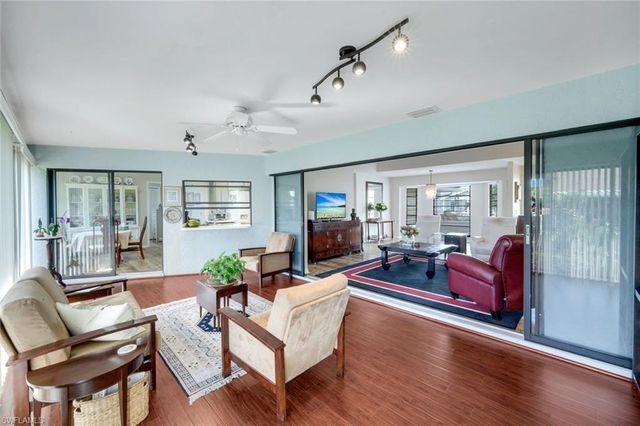 111 Blue Ridge DR 23, Naples, FL 34112