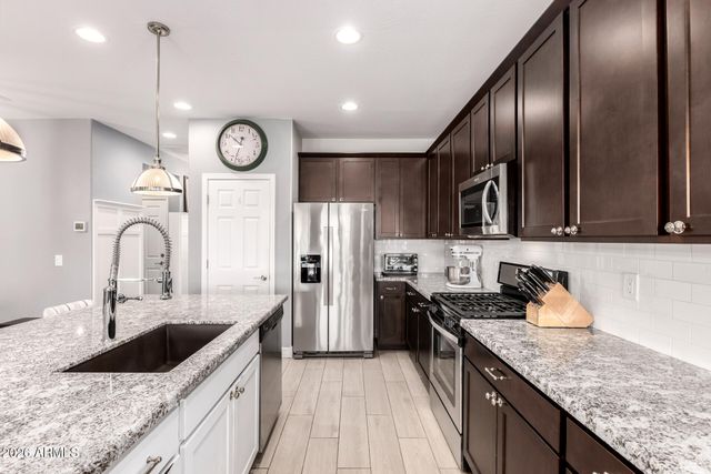 10440 E TESLA Avenue, Mesa, AZ 85212