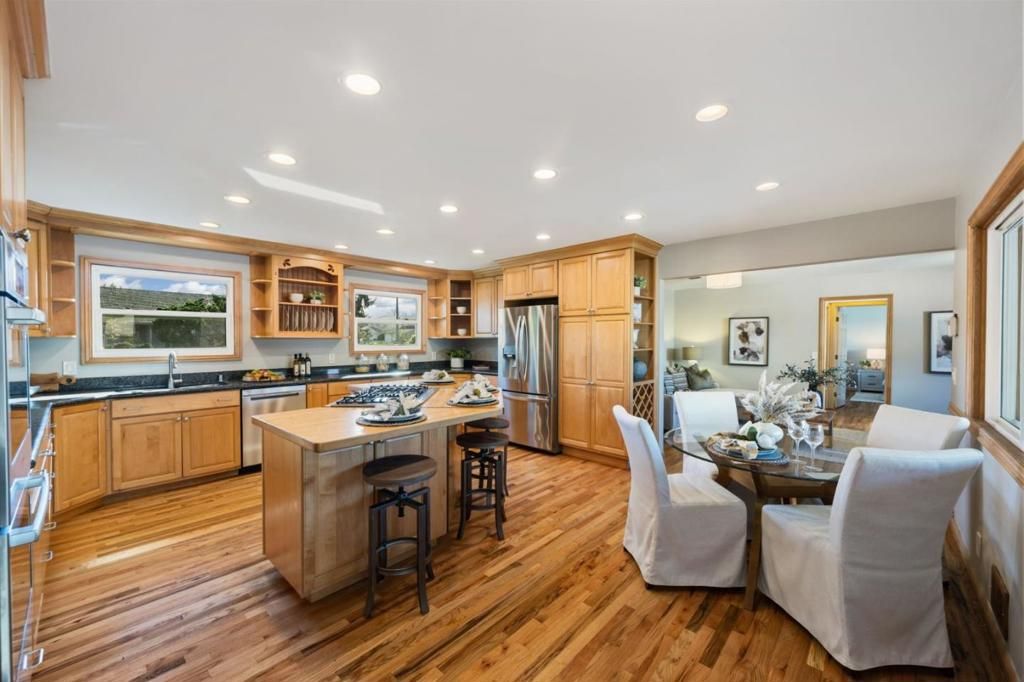 Image 11 of property listing at 1259 N Central Avenue, San Jose, CA 95128