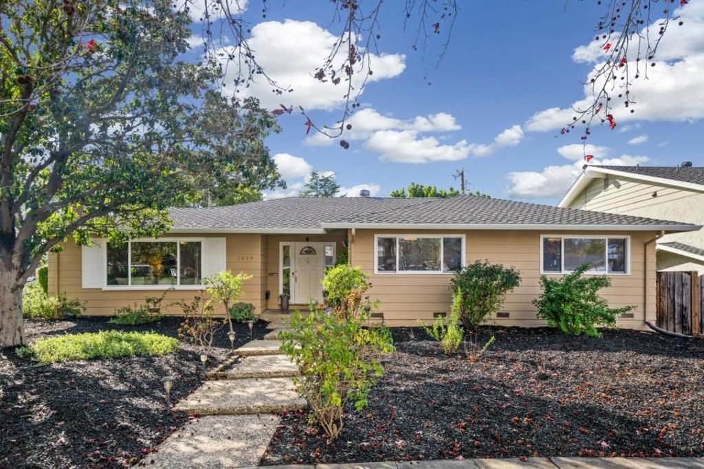 Image 2 of property listing at 1259 N Central Avenue, San Jose, CA 95128