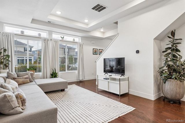 221 S Oak Hill Street, Aurora, CO 80018