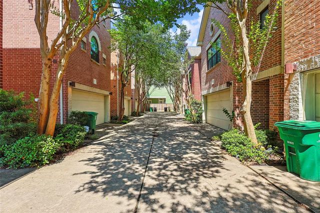 2505 Brinkman Street, Houston, TX 77008