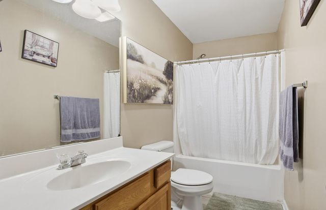 1312 Harrington Court, Lexington, KY 40511