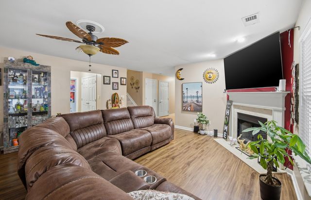 1312 Harrington Court, Lexington, KY 40511