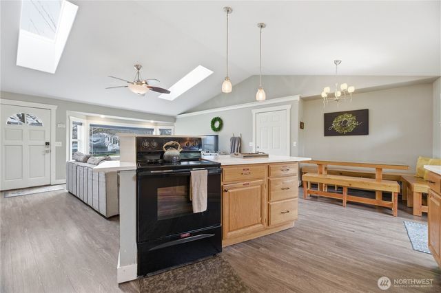 620 Myrtine Street, Enumclaw, WA 98022