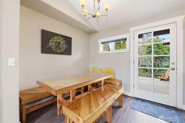 620 Myrtine Street, Enumclaw, WA 98022