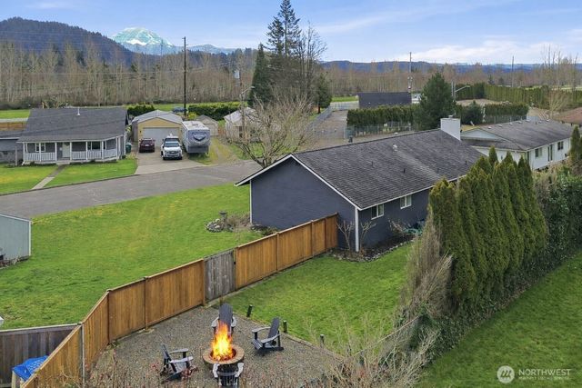 620 Myrtine Street, Enumclaw, WA 98022