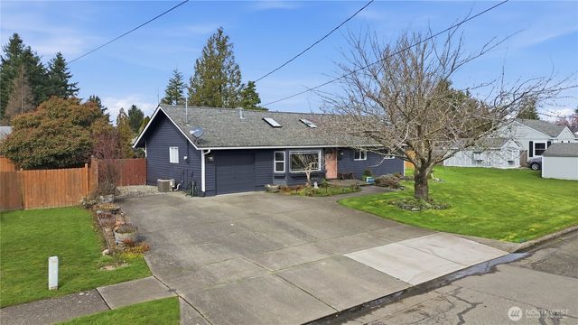 620 Myrtine Street, Enumclaw, WA 98022