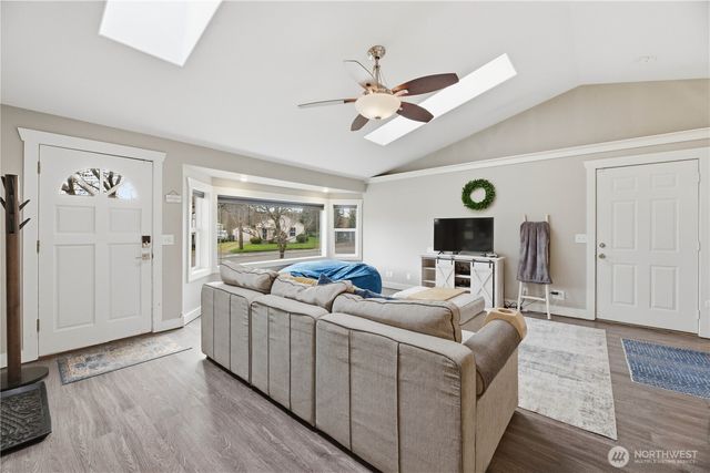 620 Myrtine Street, Enumclaw, WA 98022