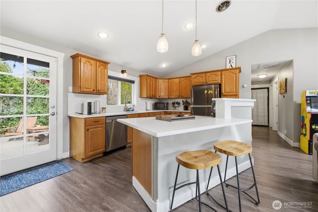 620 Myrtine Street, Enumclaw, WA 98022