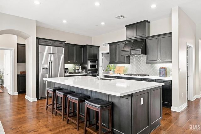 4113 Greendale Court, Bakersfield, CA 93311