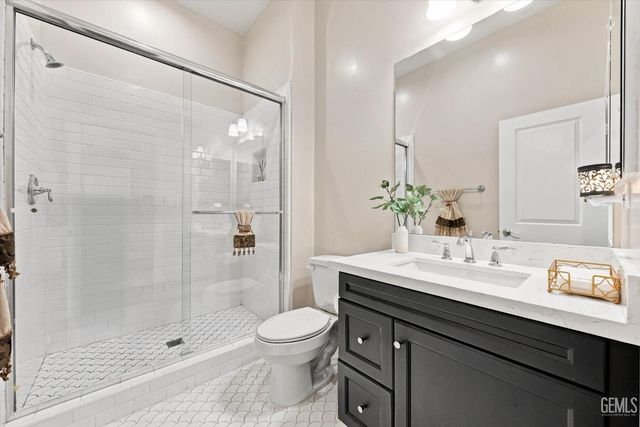 4113 Greendale Court, Bakersfield, CA 93311