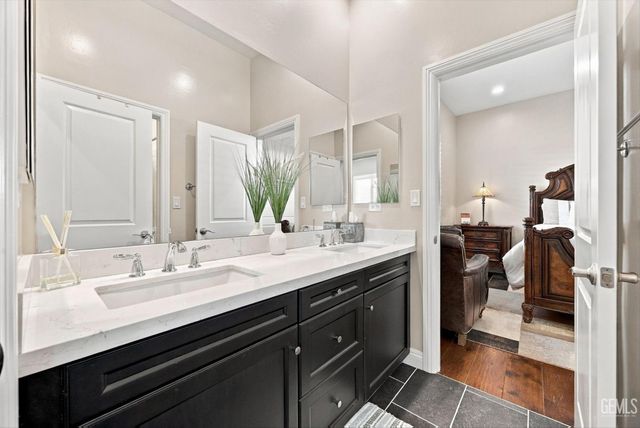 4113 Greendale Court, Bakersfield, CA 93311