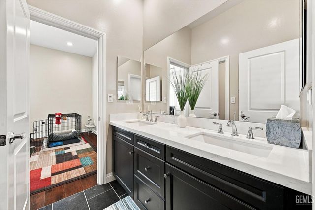4113 Greendale Court, Bakersfield, CA 93311