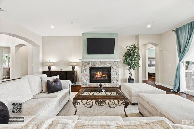 4113 Greendale Court, Bakersfield, CA 93311