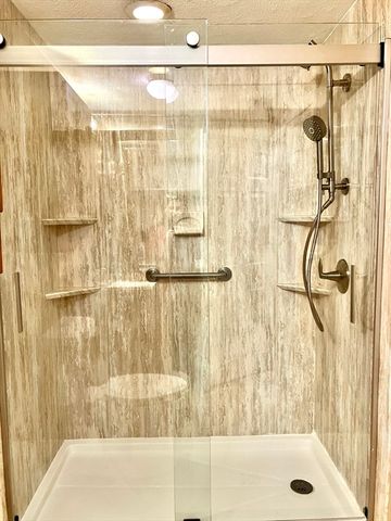 25 Naples Ave R, Saugus, MA 01906