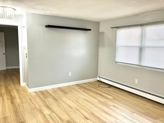 25 Naples Ave R, Saugus, MA 01906