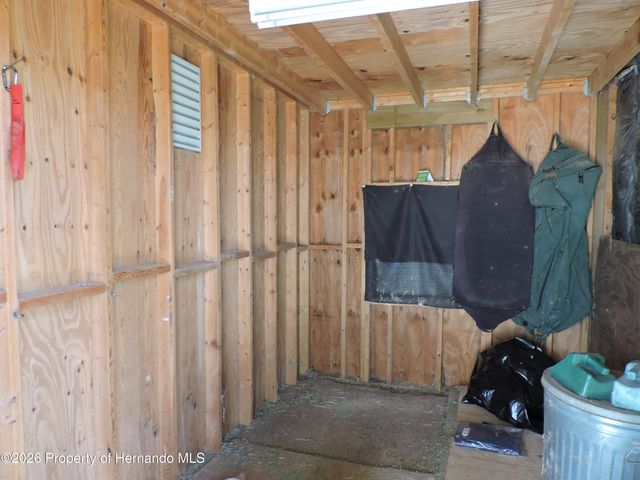 28448 Wildlife Lane, Brooksville, FL 34602