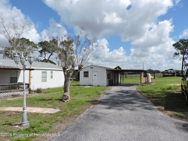 28448 Wildlife Lane, Brooksville, FL 34602