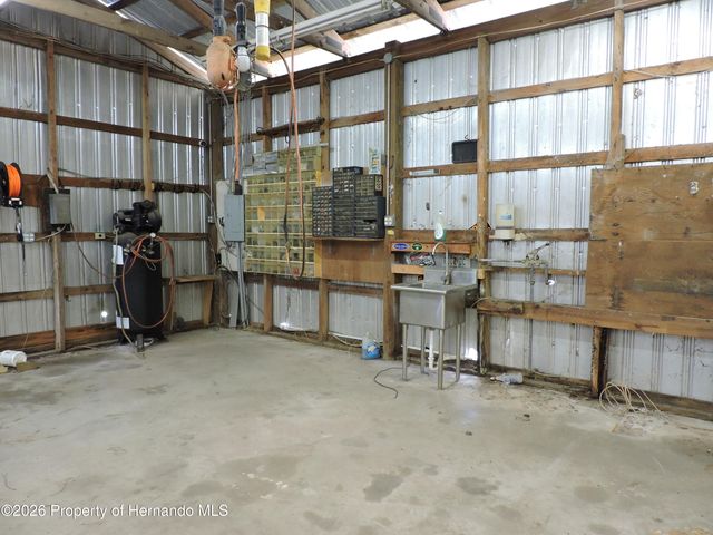 28448 Wildlife Lane, Brooksville, FL 34602