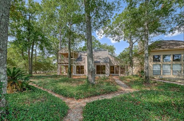 1746 Cloister Dr Apt21 Drive 21, Crosby, TX 77532