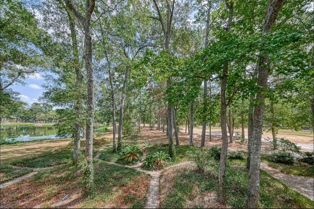 1746 Cloister Dr Apt21 Drive 21, Crosby, TX 77532