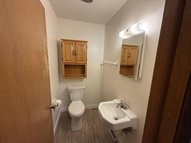 8414 S Verdev DRIVE, Oak Creek, WI 53154