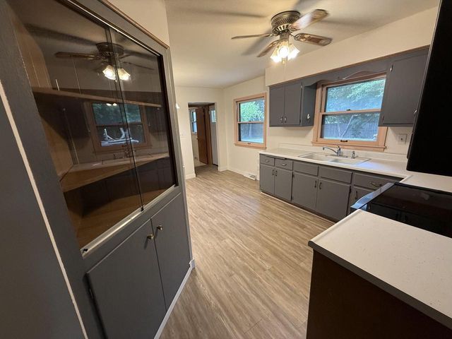 8414 S Verdev DRIVE, Oak Creek, WI 53154