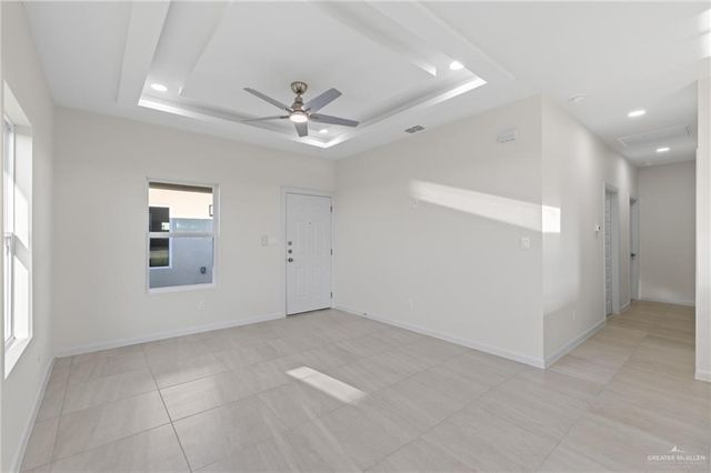 2713 W Brookside Bend Street 4, Edinburg, TX 78539