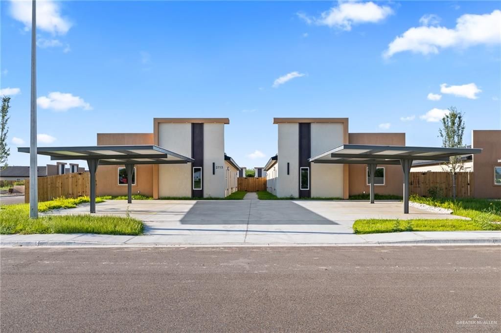 2713 W Brookside Bend Street 4, Edinburg, TX 78539