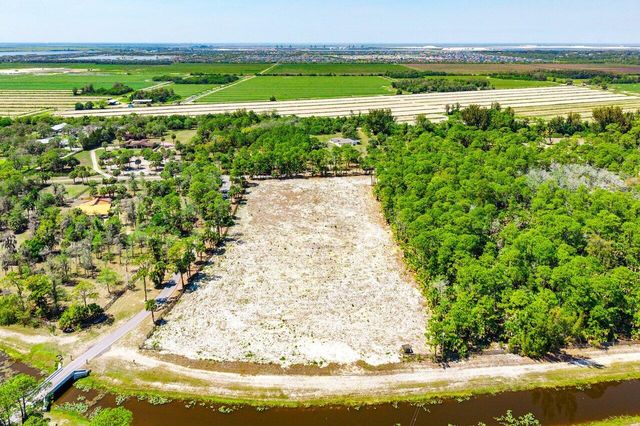 1278 Arabian Drive, Loxahatchee, FL 33470