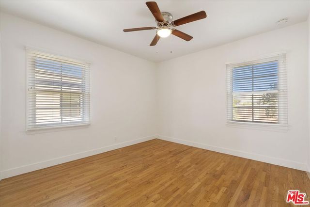 6711 W 87th Place, Los Angeles, CA 90045