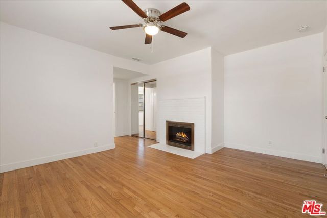 6711 W 87th Place, Los Angeles, CA 90045