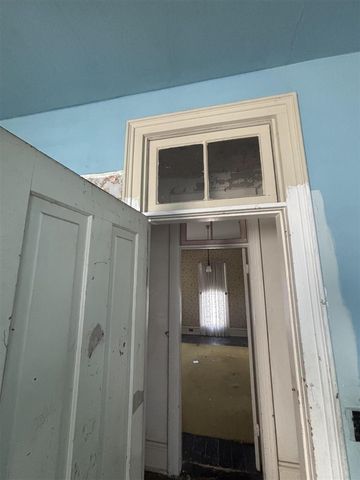 112 W Main Street, Manchester, MI 48158