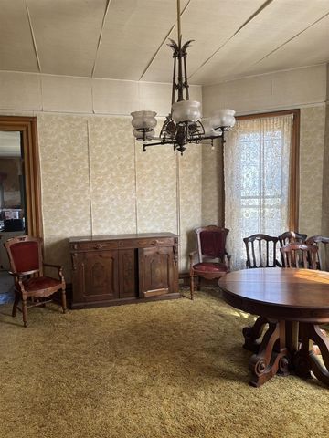 112 W Main Street, Manchester, MI 48158