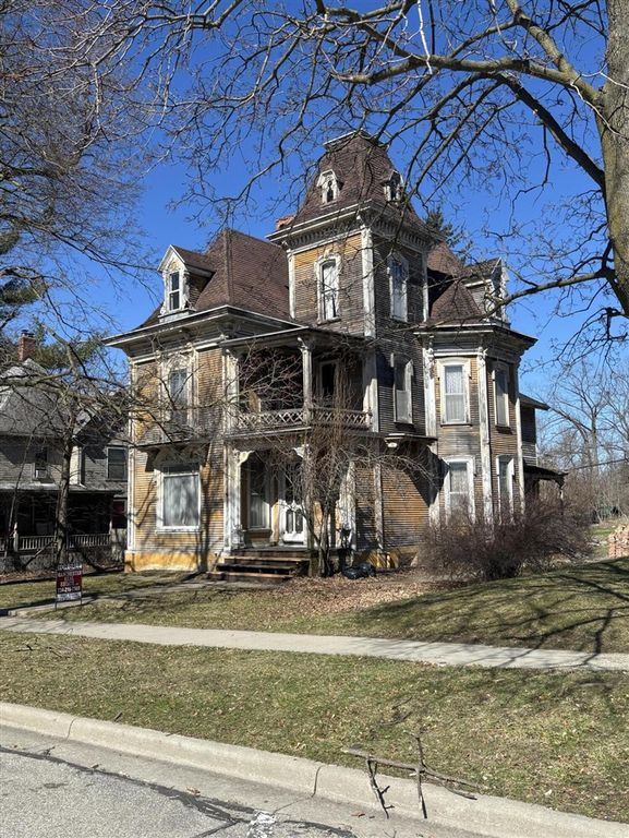 112 W Main Street, Manchester, MI 48158