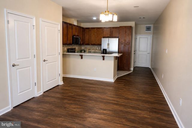 21 ROWAND WAY E, Clementon, NJ 08021