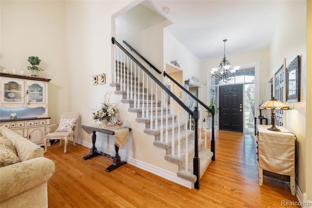 135 Great Pines Drive, Oxford, MI 48371