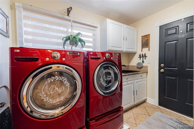 135 Great Pines Drive, Oxford, MI 48371