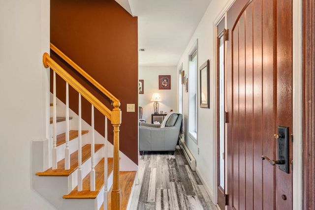 39 Stone Farm Road, Barrington, NH 03825