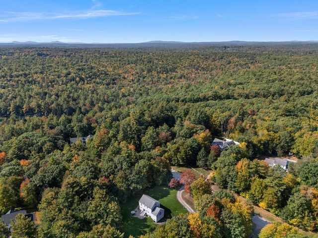 39 Stone Farm Road, Barrington, NH 03825