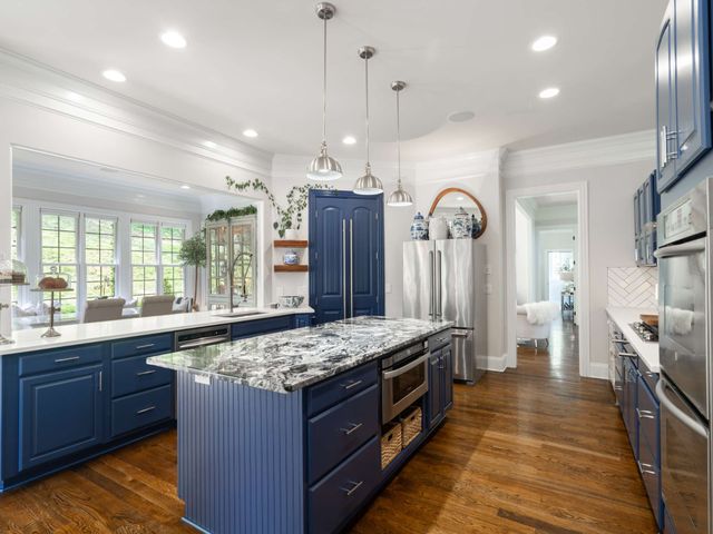 1060 Natchez Valley Ln, Franklin, TN 37064