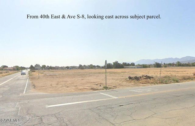 40th St East & Ave S-8 Avenue, Palmdale, CA 93550