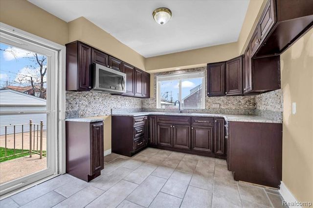 4636 Ternes Street, Dearborn, MI 48126