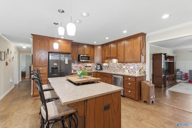 2679 Old Big Cove Road, Owens Cross Roads, AL 35763